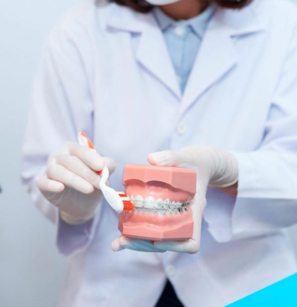 ESPECIALISTAS-EN-ORTODONCIA-CON-BRACKETS-EN-IRUN